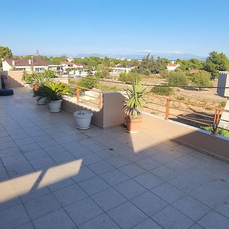 1 Bedroom Apartment Close To The Sea Artemida  Exterior photo